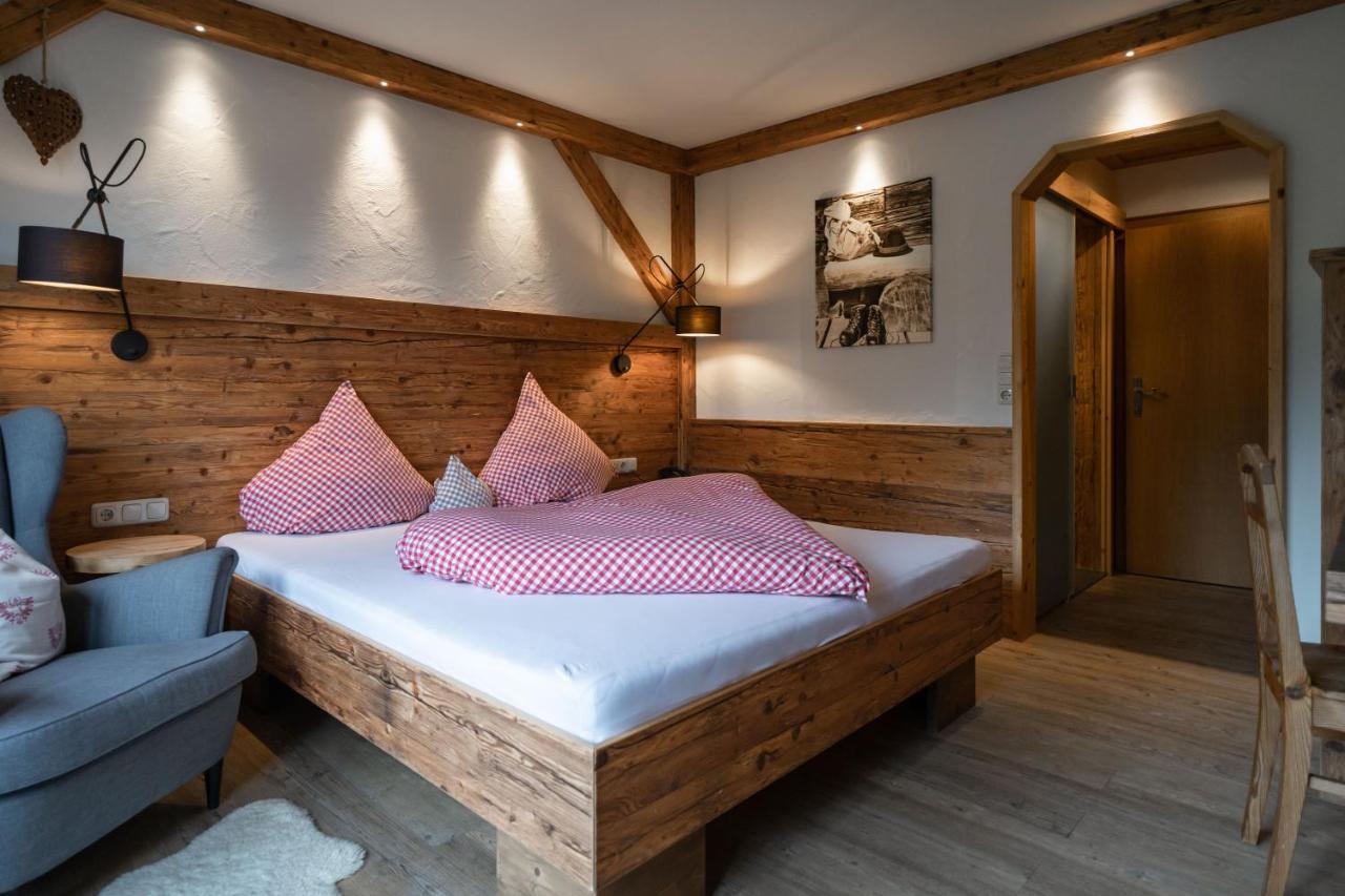 Hotel Landhaus Tirolerherz Sankt Ulrich am Pillersee Extérieur photo