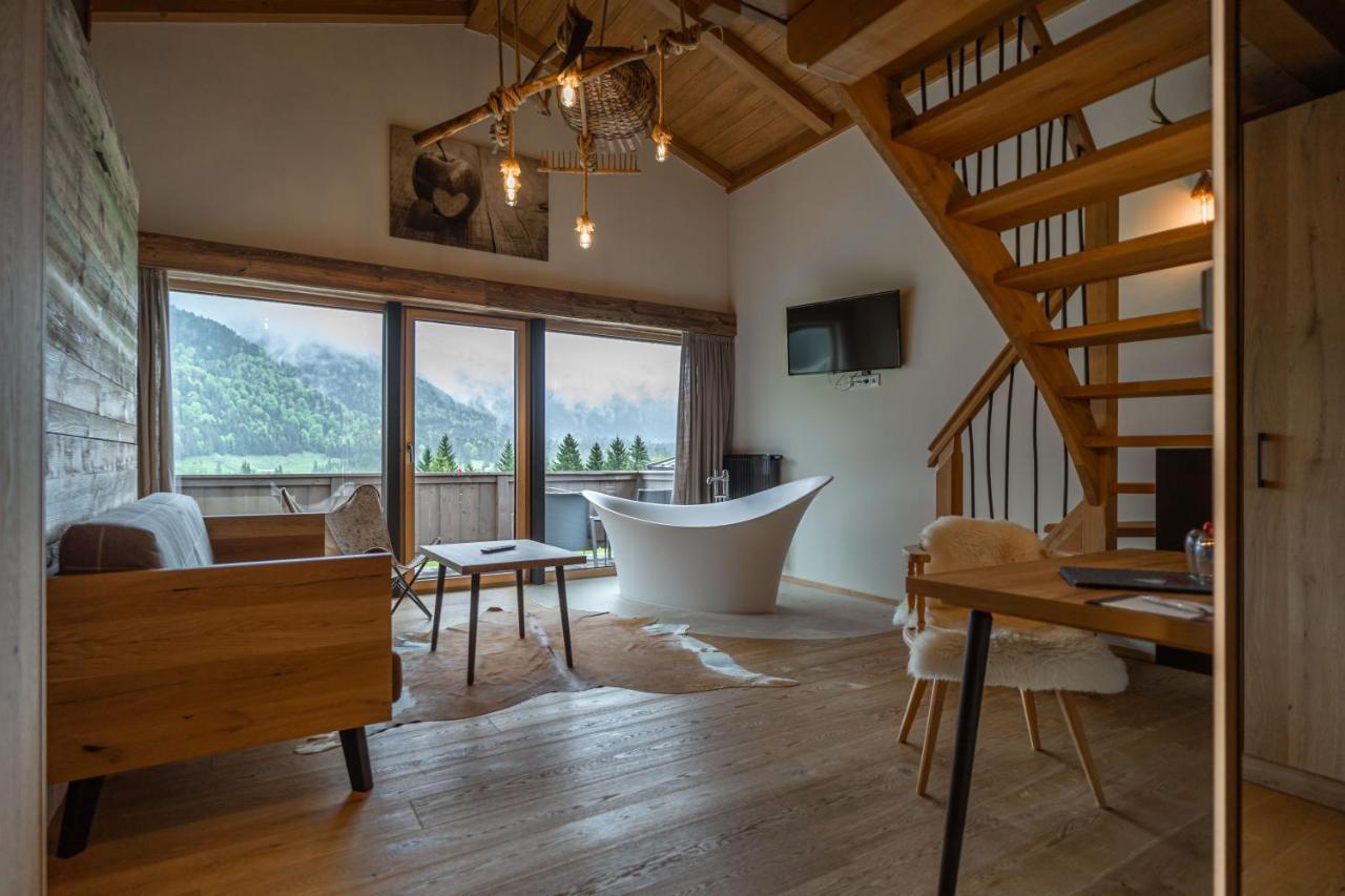 Hotel Landhaus Tirolerherz Sankt Ulrich am Pillersee Extérieur photo