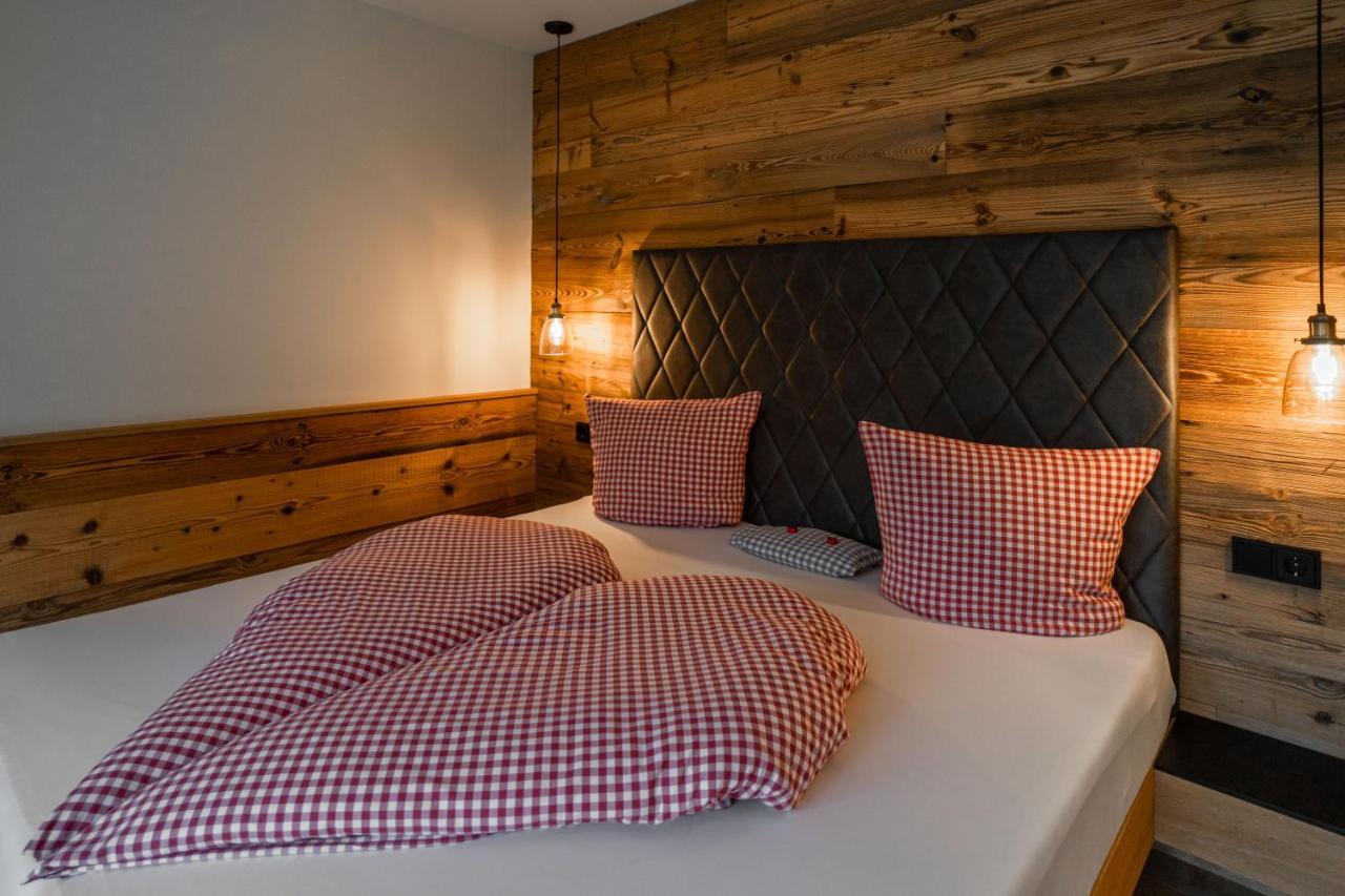Hotel Landhaus Tirolerherz Sankt Ulrich am Pillersee Extérieur photo